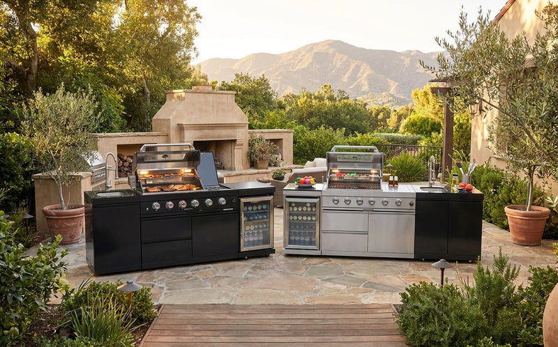 Outdoor Kitchens